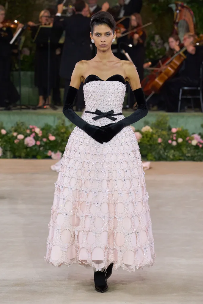 Richard Quinn 26SS001